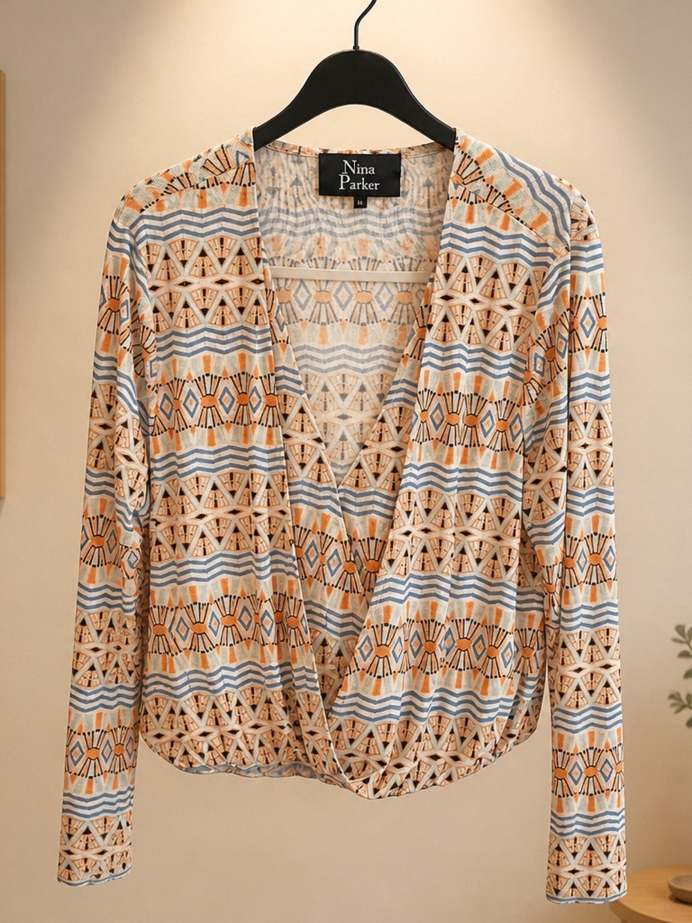 Nina Parker Geometric Top in Beige, Blue & Orange